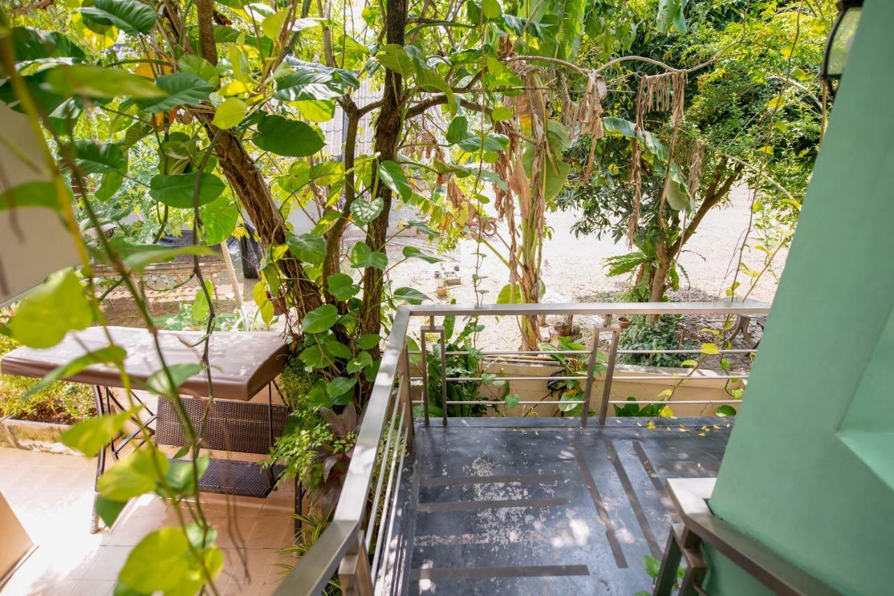 Oyo 345 The Click Guesthouse At Chalong Phuket Dış mekan fotoğraf